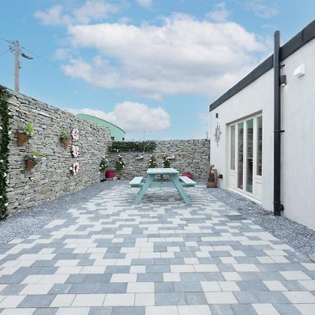 Вилла Holland House No3 Clarecastle Экстерьер фото